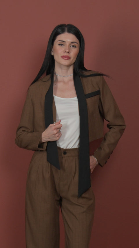 Striped set with tie